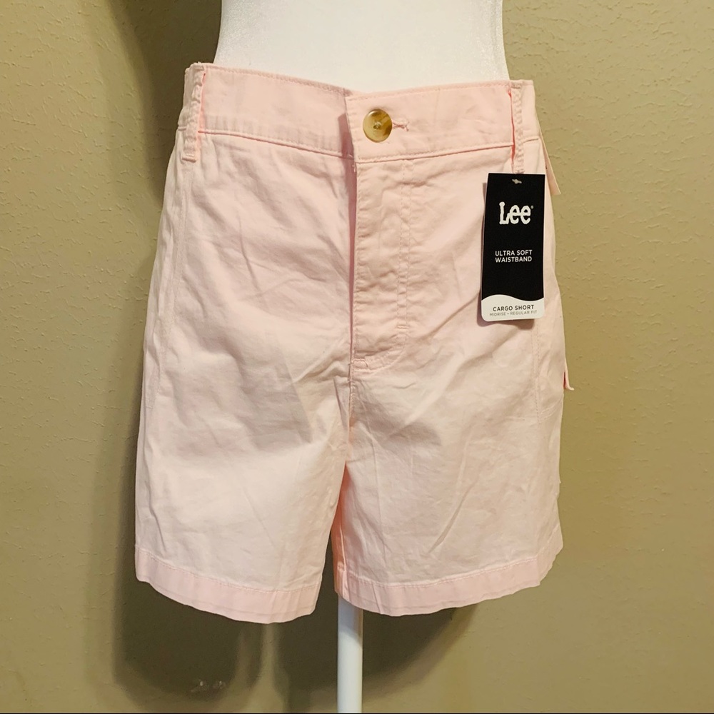 Lee Cargo Shorts - Size 16M